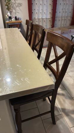 3 Bar stools