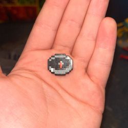 Small Minecraft compass item prop
