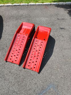 Car ramp. 36 " x 11"