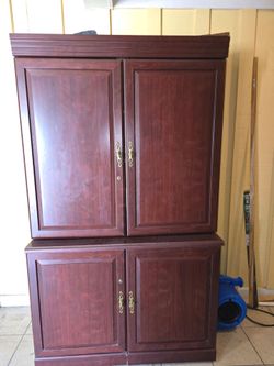 Office desk/cabinet