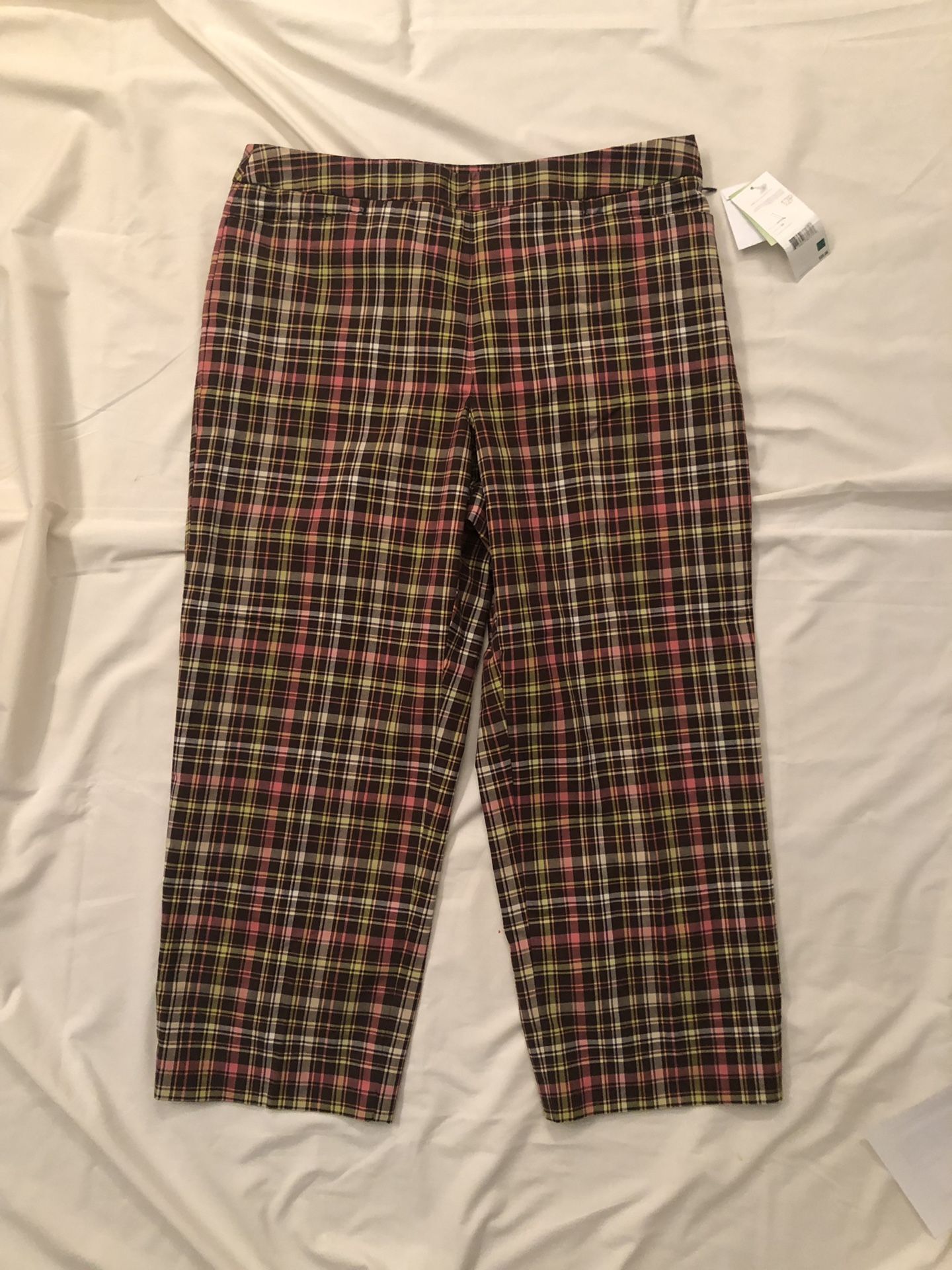 NWT LIZ GOLF AUDRA CROPPED PANTS SIZE 12 P