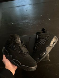 Air Jordan 4 Retro Black Cat Sneakers