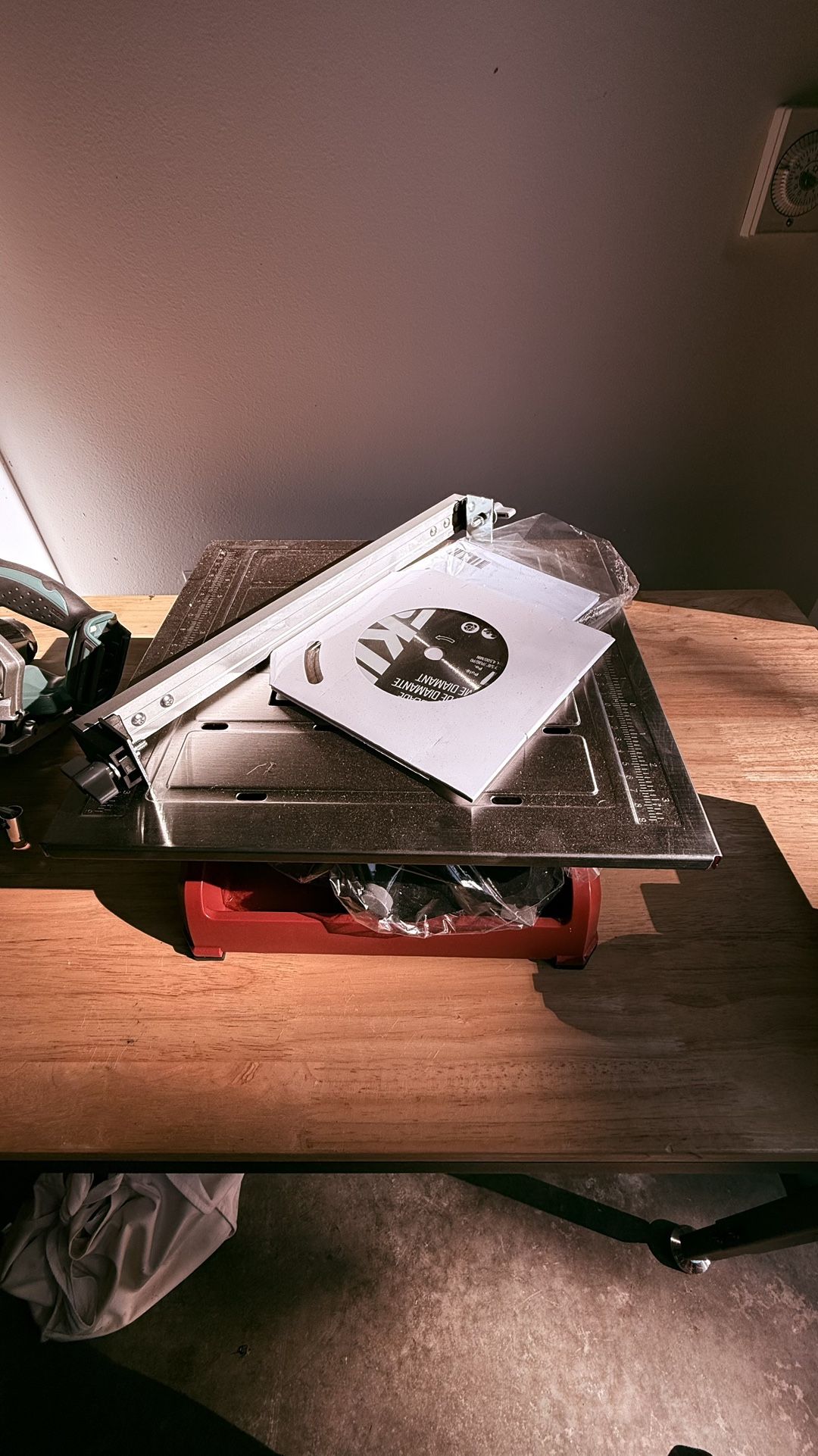 Skil tile saw