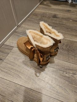 Brand New Bearpaw Boots