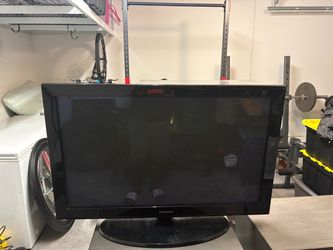 42’ Samsung & 60’ Vizio