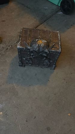 Decorative Skull Treasure Chest Box