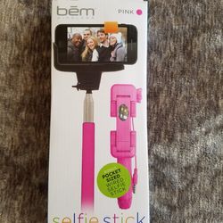 Selfie sticks 