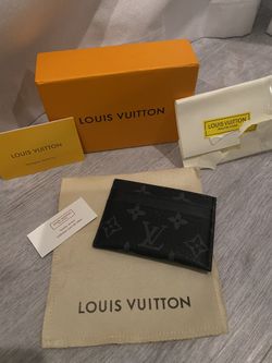 LOUIS VUITTON Card Holder