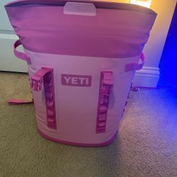 YETI Hopper Pink