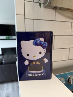 Hello Kitty x Mariners Bobblehead