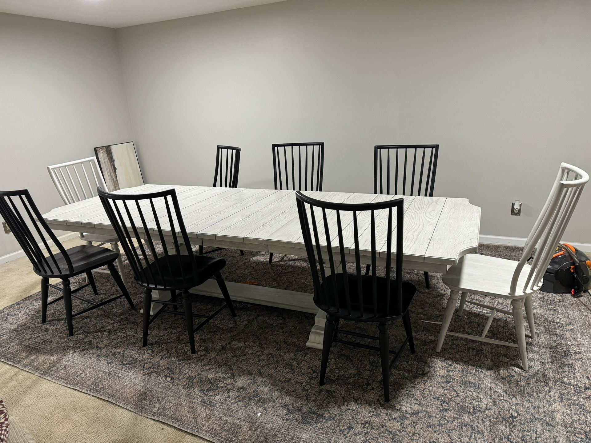 Dining Room Table and Chairs 