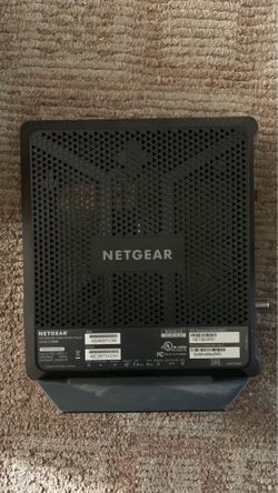 Netgear c7000 AC1900 WIFI CABLE MODEM ROUTER