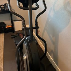 Sole E20 Elliptical – Great Condition $225