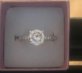 Sterling silver ring with cubic zirconia