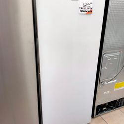 New Open Box Freezer/Refrigerator