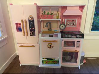 Disney Princess Style Play Kitchen