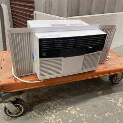 Kenmore Window AC Air Conditioner Unit. 6000 BTUs. Model 0.    Great pre-owned condition. Cools down quickly and works great. Remote control n