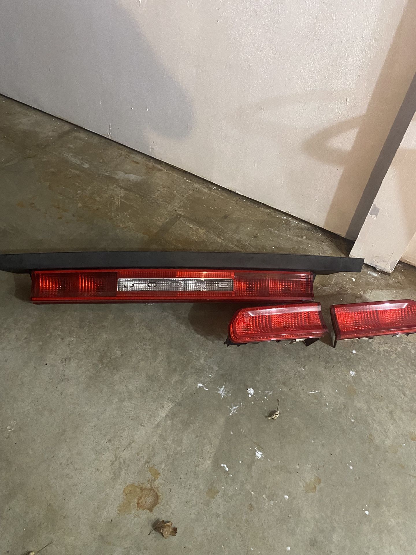 2009 Dodge Challenger Taillights