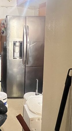LG REFRIGERATOR