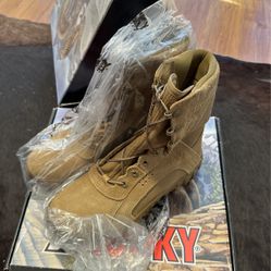 Brand New Rocky S2V boots 