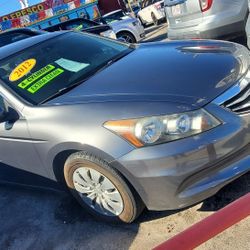 2012 HONDA ACCORD  TIRES SO NEW 