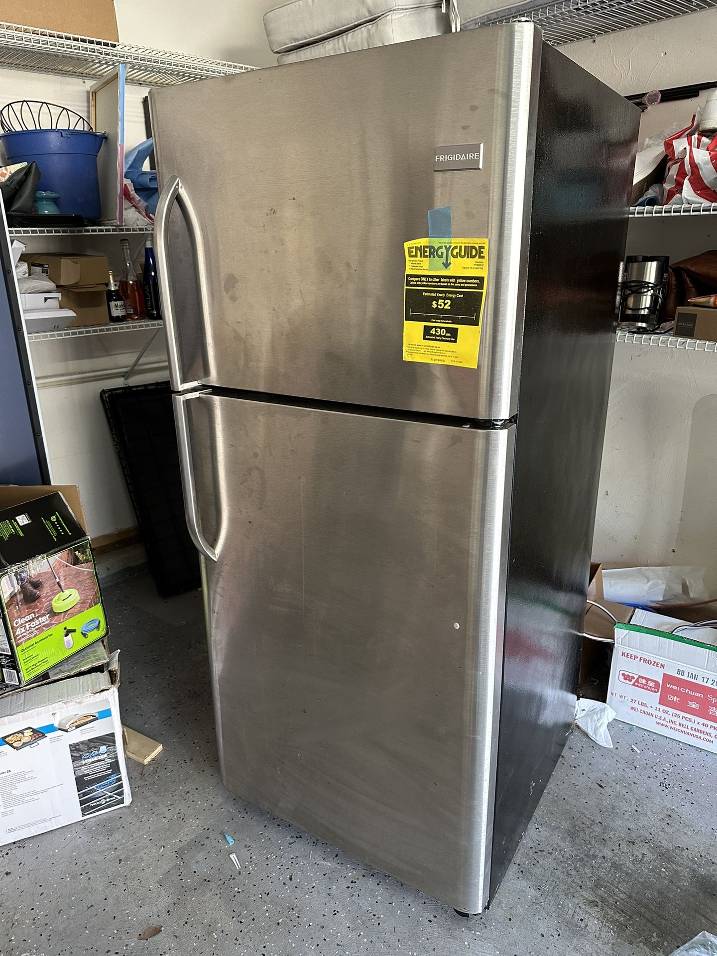 18.3 Cu Ft. Frigidaire Refrigerator 