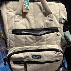 Bagsmart Walker 25L Featherlight Travel Diaper Backpack