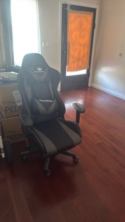 Gaming chair