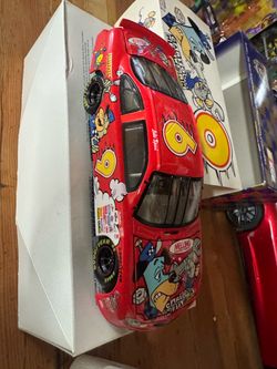 NASCAR #9 Cartoon Network Diecast Car 1:24