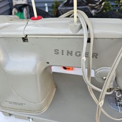 SiNGER 328K  SEWING MACHINE NOCASE,  MADE ON GREAT BRITAIN,  EXCELLENT CONDITION, Paddle , CLEAN, 