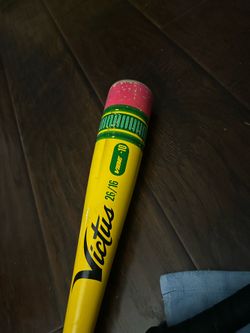 Victus pencil bat