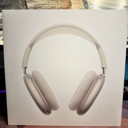 New & Sealed Apple AirPods Max 