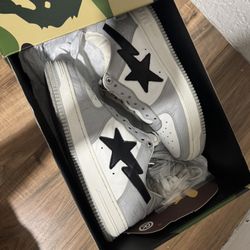 BAPESTA M2 Grey White Size 8 