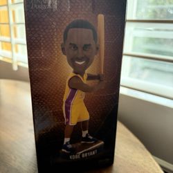 KOBE BRYANT DODGERS BOBBLEHEAD 2025