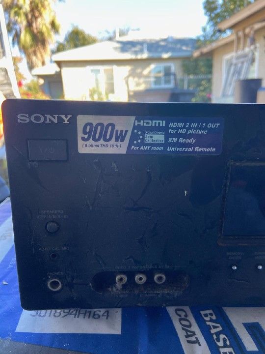 900w 