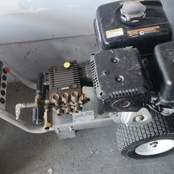 Commercial Powerwasher