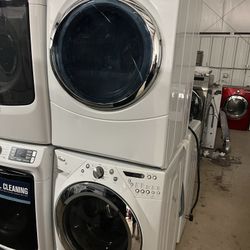 Frontload Washer Dryer 
