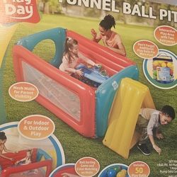 Tunnel Ball Pit