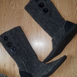 Size 11 Steve Madden Boots $12