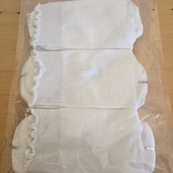 3 Pair Ruffled Pilates Socks 