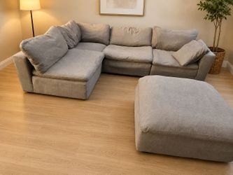 Sectional Couch With Delivery