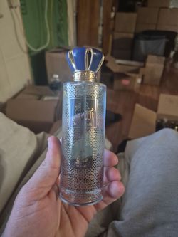 Samari Tafahail Perfume Spray Bottle