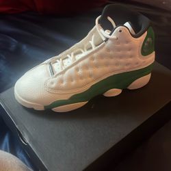Jordan 13 retro size 5.5y 