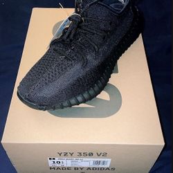 Yeezy 350 V2 Onyx