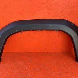 2024 - 2026 TOYOTA TACOMA LEFT DRIVER SIDE REAR FENDER FLARE MOLDING TRIM OEM