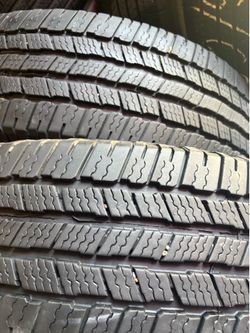 245-75-17 Michelin LT