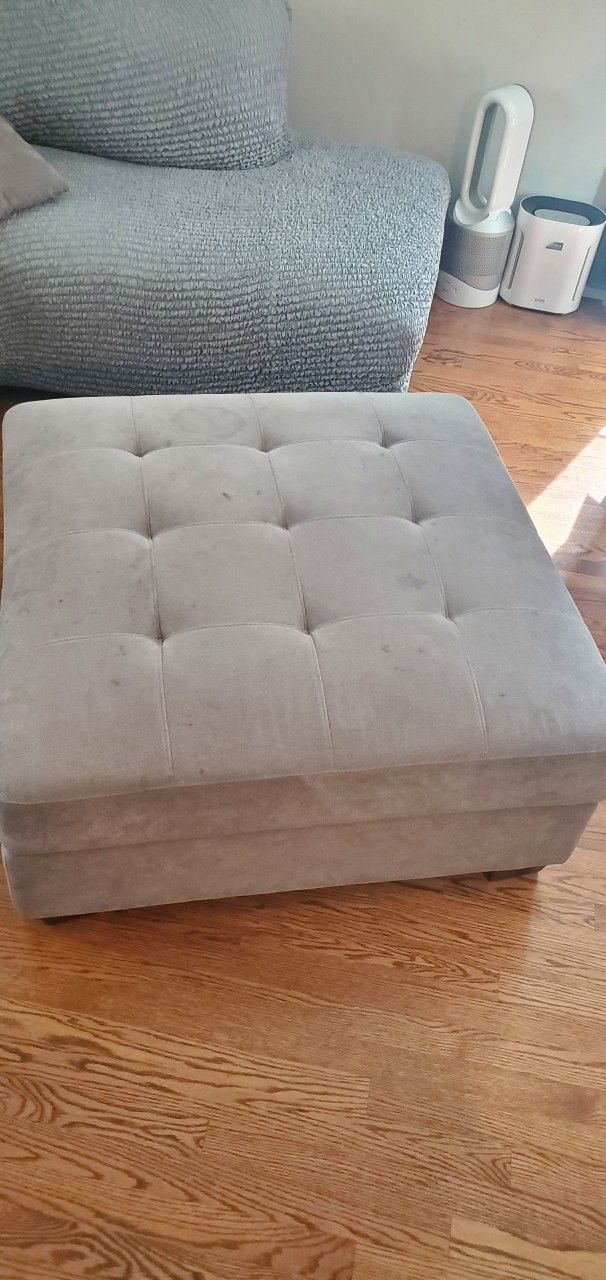 Thomasville 3 Piece Sectional Couch