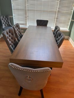 Dining Table and 8 Chairs Set