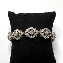 925 sterling silver zirconia  flower bracelet size 7” L