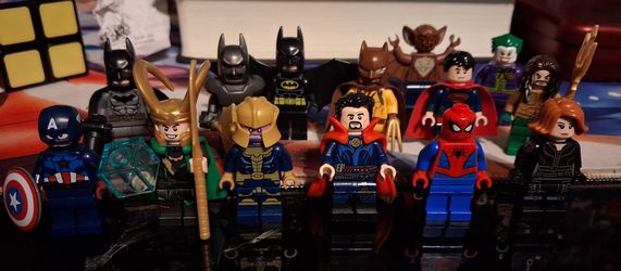 Lego Marvel/ DC minifigures